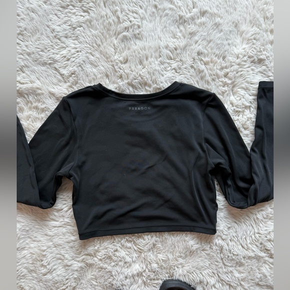 Paragon cropped long sleeve - Picture 4 of 7